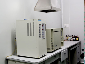 Laboratory (inspection equipment)
